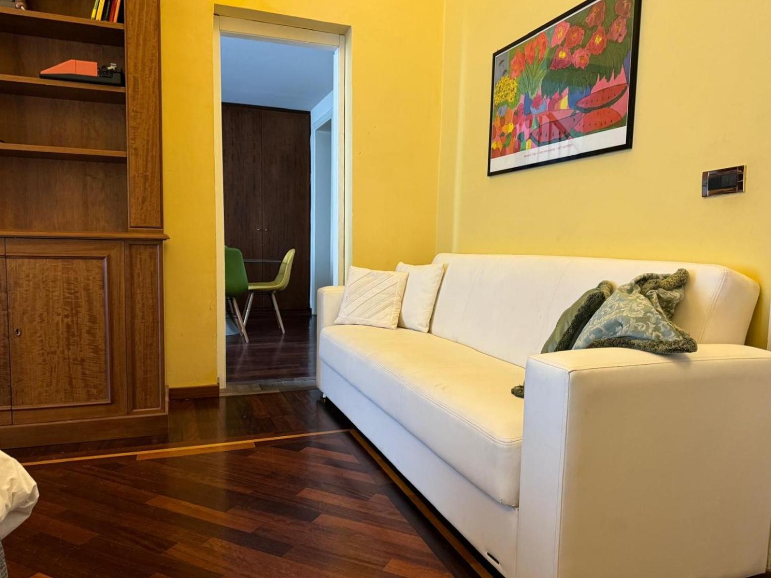 queen 24 Tarento Habitación foto